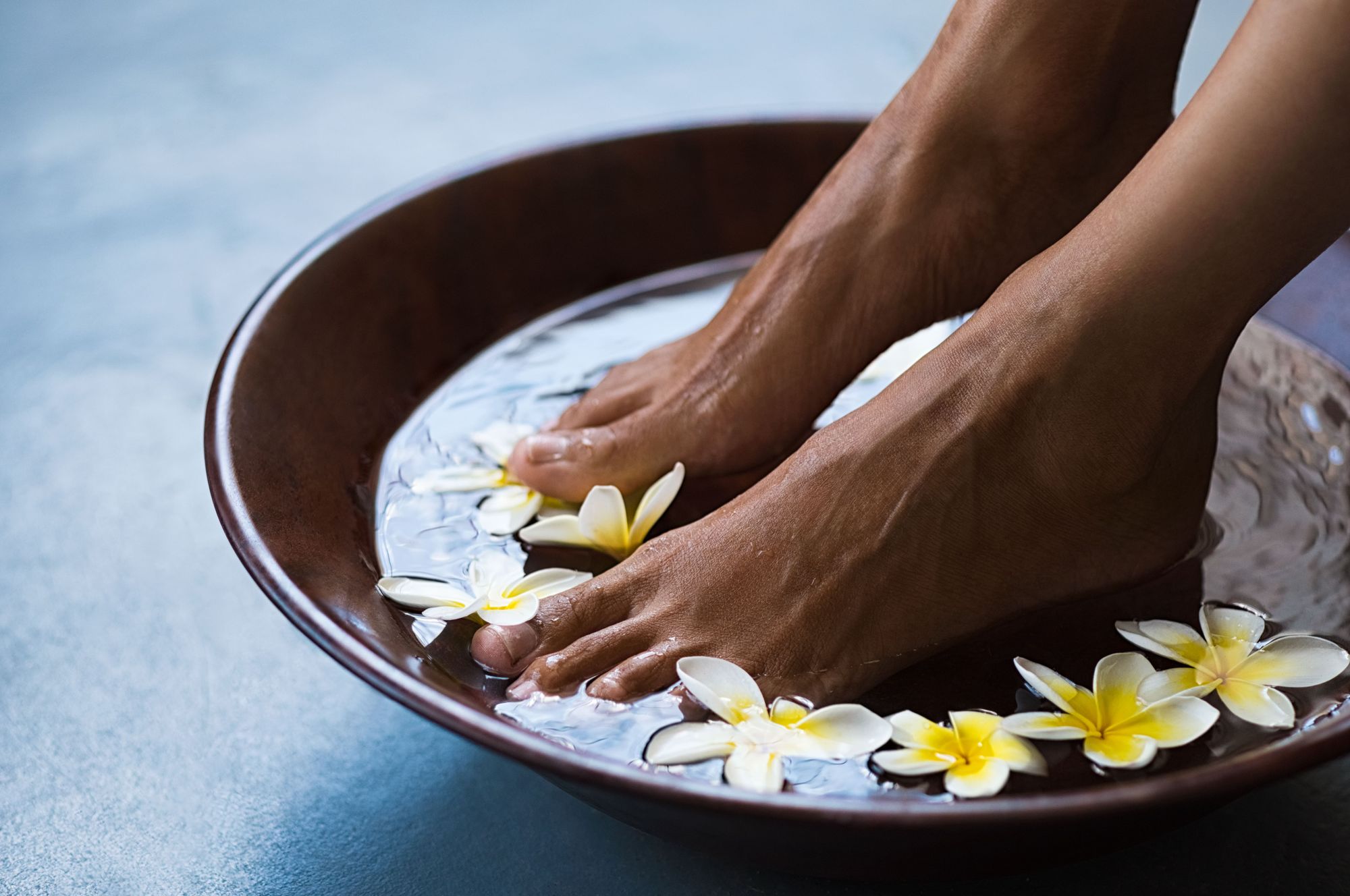 Give Yourself the Perfect Summer Pedicure - The New York Times